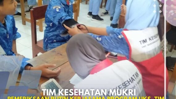 Pemeriksaan Kesehatan Tim Kesehatan SMP Muhammadiyah 1 Berbah